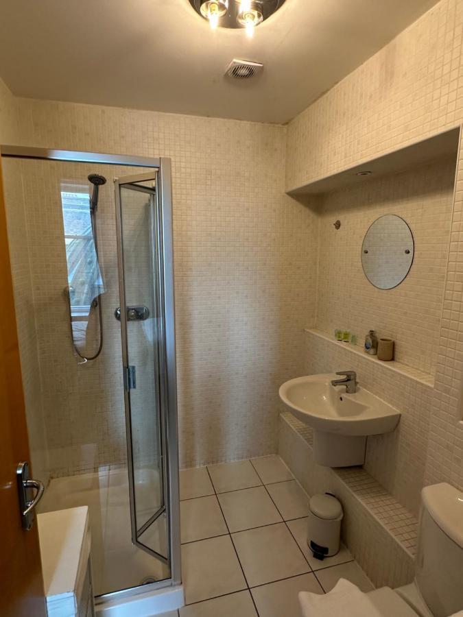 Comfy Two Bedroom Apartment Right In The City Centre Glasgow Eksteriør billede